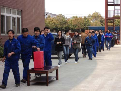 ������ϵ����(z��i)�^(q��)ļ����(d��ng)���D4)