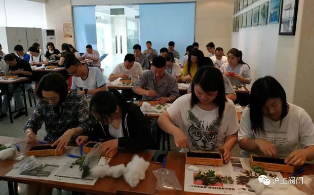 �����y�T�Gɫ��(chu��ng)��DIY���(d��ng)���D3��