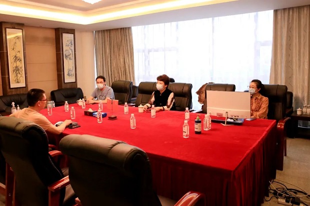 �Aͤ�(zh��n)�hί��ӛ����һ�����L�{(di��o)���Ϻ������y�T�S�����F(tu��n)�����޹�˾